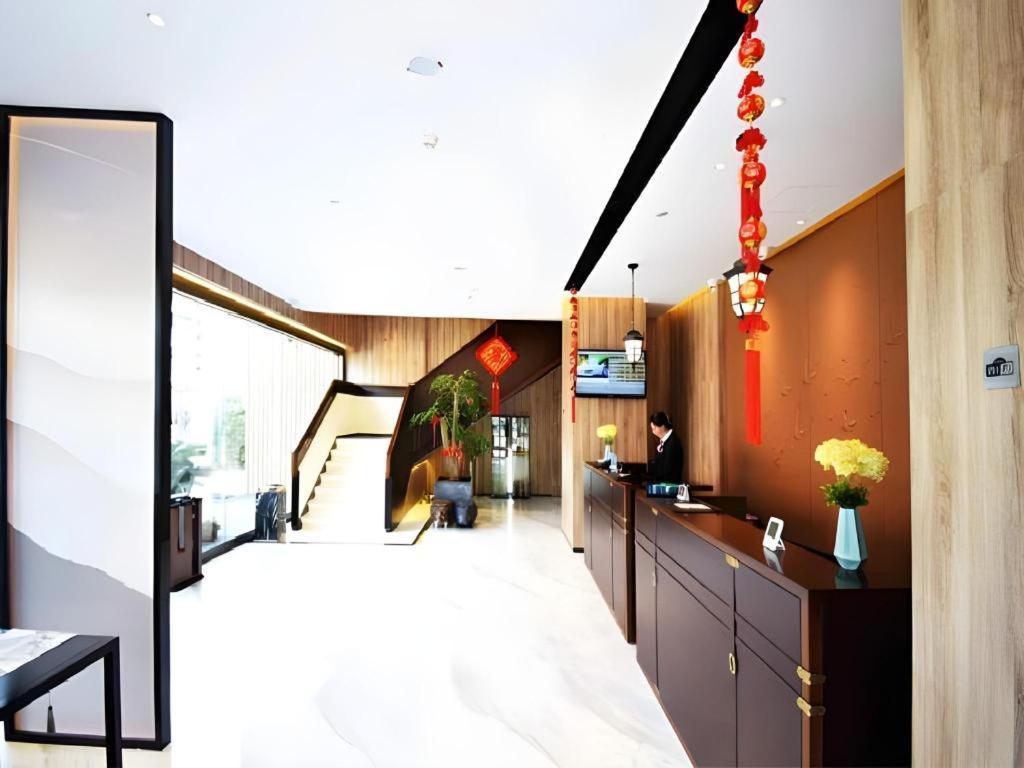 Jinjiang Metropolo Hotel Nanjing Jiangjun Dadao Hehai University Branch Esterno foto