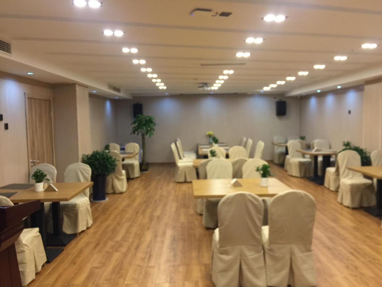 Jinjiang Metropolo Hotel Nanjing Jiangjun Dadao Hehai University Branch Esterno foto