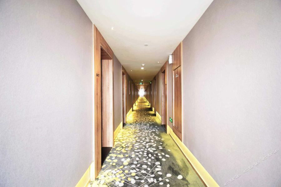 Jinjiang Metropolo Hotel Nanjing Jiangjun Dadao Hehai University Branch Esterno foto
